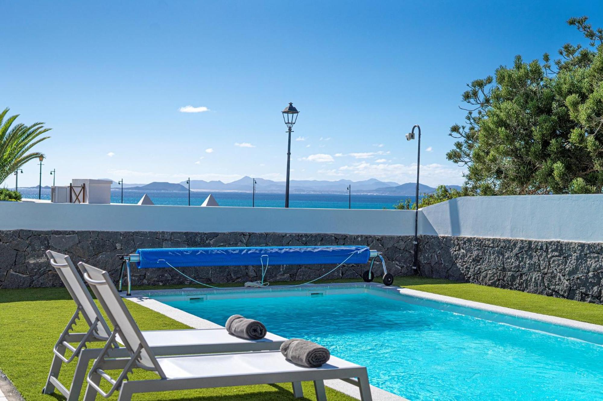 Beautiful Detached Lanzarote Villa 3 Bedrooms Villa Stacruz Bay Stunning Views Close To Amenities Playa Blanca מראה חיצוני תמונה